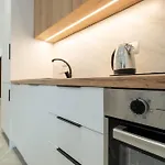 Regal Luxury شقة ساراندا