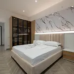Regal Luxury ساراندا