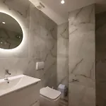 Regal Luxury شقة ساراندا