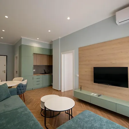 Regal Luxury Apartment