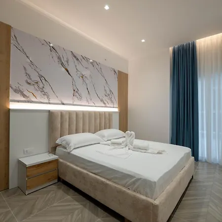 Regal Luxury *