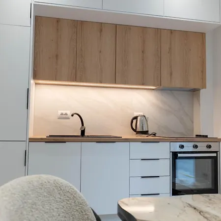 Regal Luxury * Sarandë