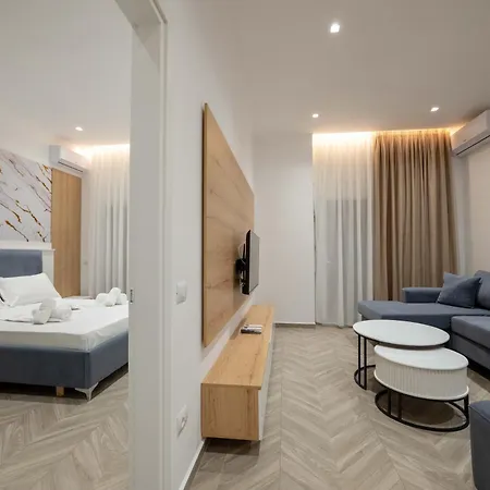 Regal Luxury * Sarandë