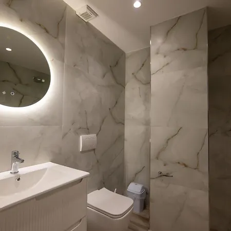 Regal Luxury Apartment Sarandë