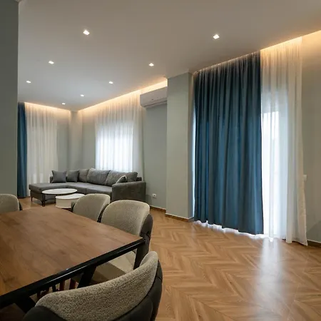Regal Luxury * Sarandë