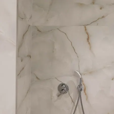 Regal Luxury Saranda