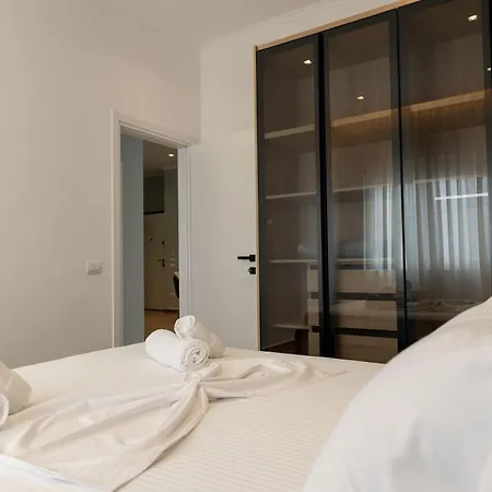 Regal Luxury * Sarandë