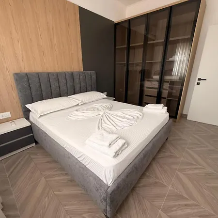 Regal Luxury Apartament Saranda